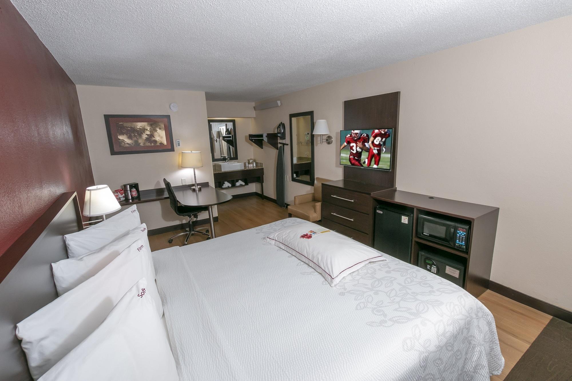Red Roof Inn Plus+ Nashville Fairgrounds Экстерьер фото