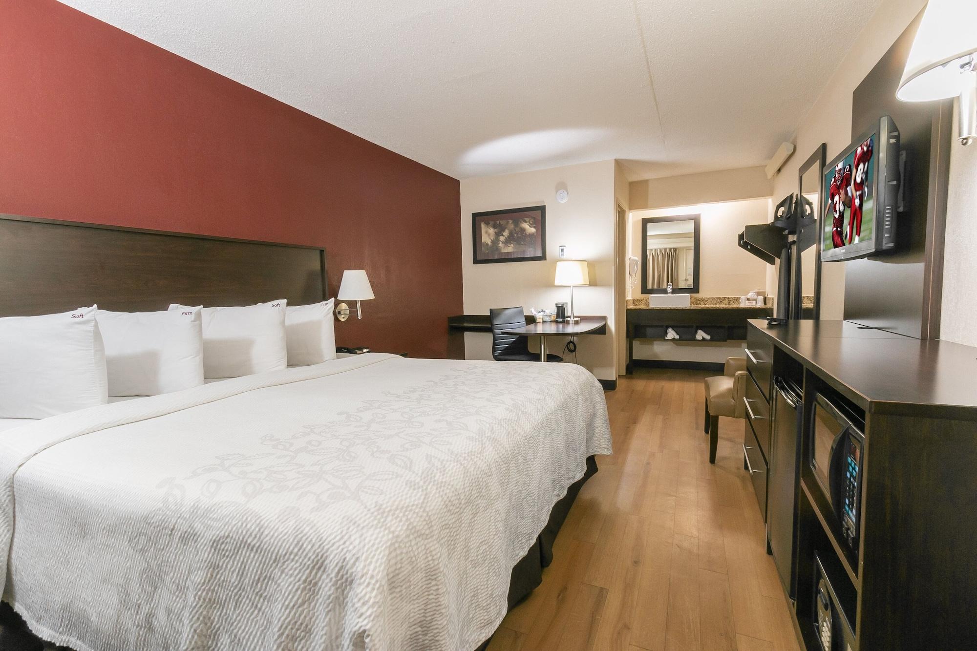 Red Roof Inn Plus+ Nashville Fairgrounds Экстерьер фото