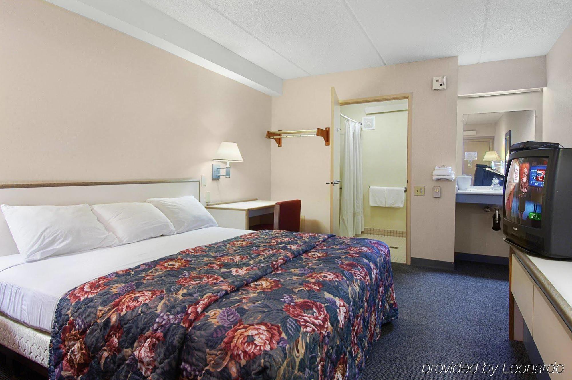 Red Roof Inn Plus+ Nashville Fairgrounds Экстерьер фото