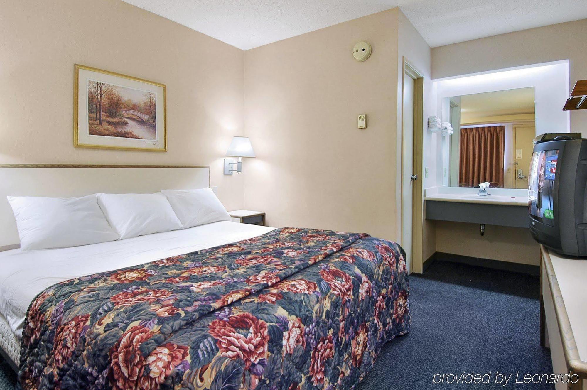 Red Roof Inn Plus+ Nashville Fairgrounds Экстерьер фото